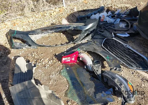 2020 Chevrolet Malibu Fwd Rs z USA, uszkodzony, nr VIN 1G1ZG5ST2LF096361